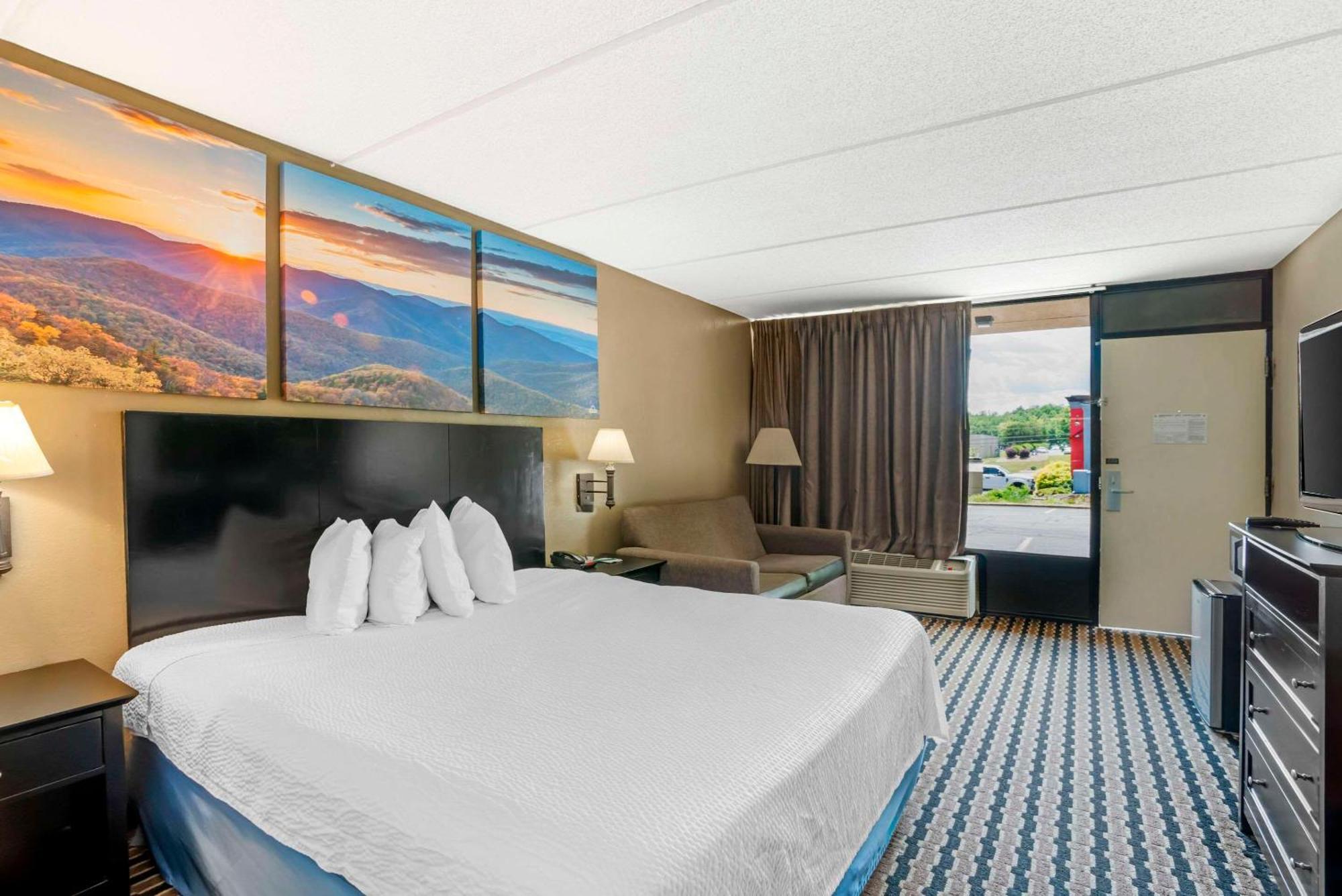 Quality Inn Near Speedway Wilkesboro Eksteriør billede